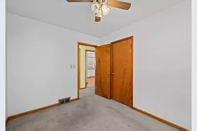 2374 33 Street, Moline, IL 51265 - Photo 15