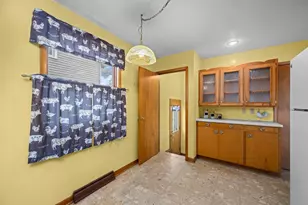 2374 33 St, Moline, IL 51265 - Photo 13