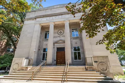 1453 Maple Avenue #211, Evanston, IL 60201 - Photo 1