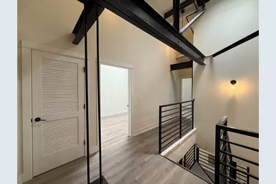 1453 Maple Avenue #211, Evanston, IL 60201 - Photo 5