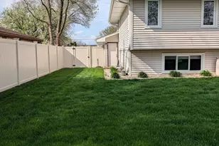 921 4-H Rd, Ottawa, IL 61350 - Photo 25