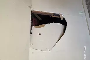 694 Montgomery Ave, East Dubuque, IL 61025 - Photo 19