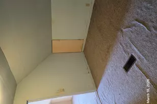 694 Montgomery Ave, East Dubuque, IL 61025 - Photo 21