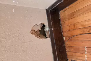 694 Montgomery Ave, East Dubuque, IL 61025 - Photo 9