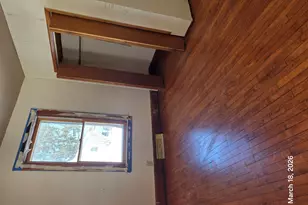 694 Montgomery Ave, East Dubuque, IL 61025 - Photo 13