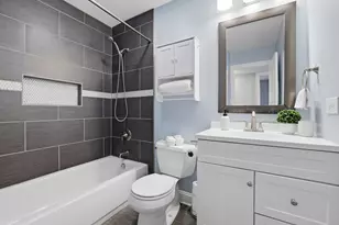 225 Wilmslow Ln, Schaumburg, IL 60194 - Photo 19