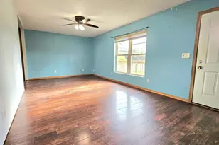 1100 S Lincoln Ave, Dixon, IL 61021 - Photo 5