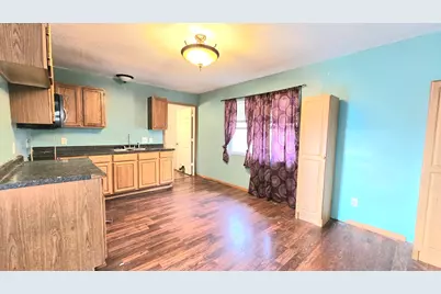 1100 S Lincoln Avenue, Dixon, IL 61021 - Photo 11