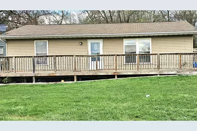 1100 S Lincoln Avenue, Dixon, IL 61021 - Photo 1