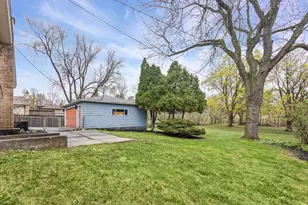 1N605 Park Blvd, Glen Ellyn, IL 60137 - Photo 25