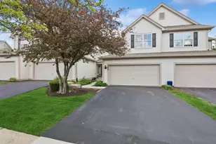 304 Grand Ridge Rd, Saint Charles, IL 60175 - Photo 1