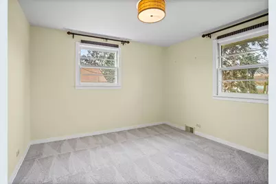 23W749 Bryn Mawr Avenue, Roselle, IL 60172 - Photo 15