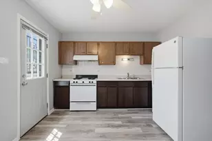 1140 E 81st St, Chicago, IL 60619 - Photo 11