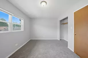 1140 E 81st St, Chicago, IL 60619 - Photo 23