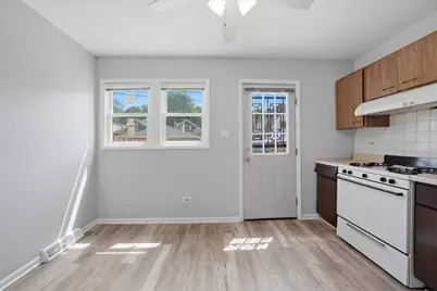 1140 E 81st Street #F, Chicago, IL 60619 - Photo 9