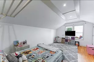 2130 N 75th Ct, Elmwood Park, IL 60707 - Photo 17