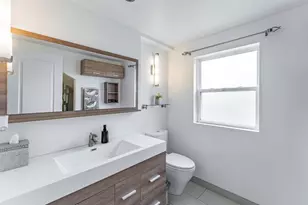 2130 N 75th Ct, Elmwood Park, IL 60707 - Photo 15