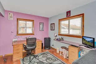 9137 Orchard Ln, Bridgeview, IL 60455 - Photo 9