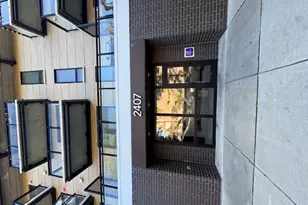 2407 W Eastwood Ave, Chicago, IL 60625 - Photo 1