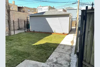4044 W Kamerling Avenue #2, Chicago, IL 60651 - Photo 11