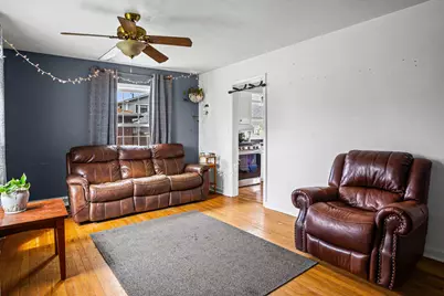 943 Lilac Lane, Highland Park, IL 60035 - Photo 3