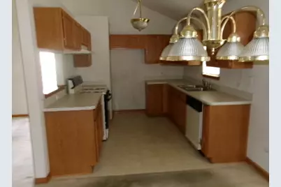 1785 Willow Circle Drive #1785, Crest Hill, IL 60403 - Photo 5