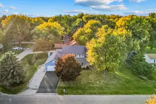 1045 Linda Ln, Lake Holiday, IL 60548 - Photo 49