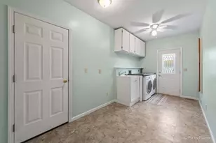 1045 Linda Ln, Lake Holiday, IL 60548 - Photo 25