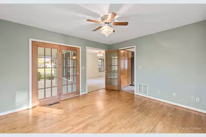 1045 Linda Lane, Lake Holiday, IL 60548 - Photo 11
