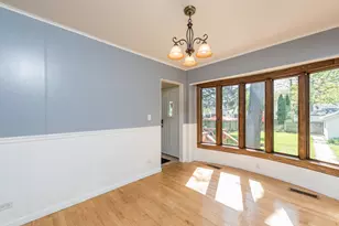 1316 N Ash St, Waukegan, IL 60085 - Photo 9
