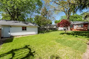 1316 N Ash St, Waukegan, IL 60085 - Photo 25
