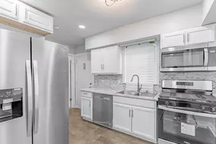 [Address not provided], Chicago, IL 60619 - Photo 13