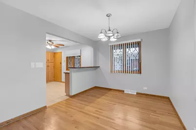 650 Patricia Lane, Des Plaines, IL 60016 - Photo 11