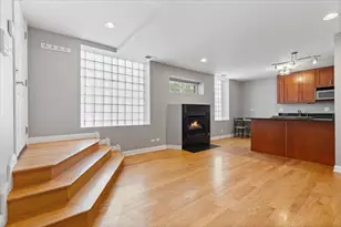 2307 W Haddon Ave, Chicago, IL 60622 - Photo 3