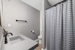 750 Forest Park Dr, Dixon, IL 61021 - Photo 17