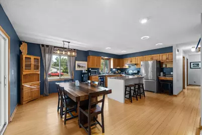 750 Forest Park Drive, Dixon, IL 61021 - Photo 9