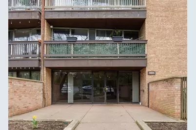 5500 Hillcrest Lane #4L, Lisle, IL 60532 - Photo 1
