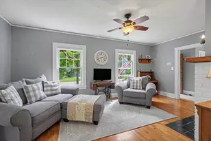 1104 W Green St, Champaign, IL 61821 - Photo 7