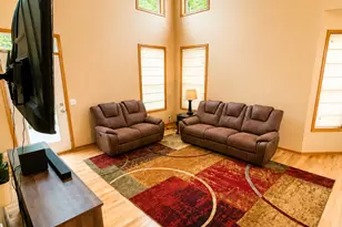 291 Jennifer Ct, Gurnee, IL 60031 - Photo 3