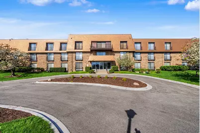 4050 Dundee Road #209, Northbrook, IL 60062 - Photo 1