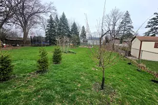 431 Springhill Dr, Roselle, IL 60172 - Photo 25