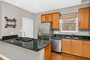 5623 N Wayne Ave, Chicago, IL 60660 - Photo 17