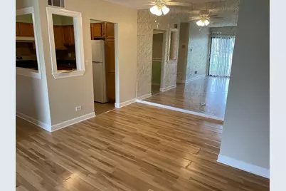 7373 Blackburn Avenue #104, Downers Grove, IL 60516 - Photo 5