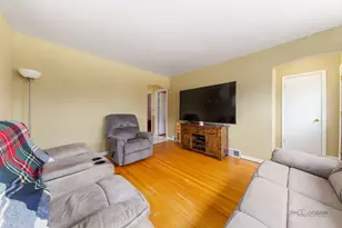 4026 Clarence Ave, Stickney, IL 60402 - Photo 7