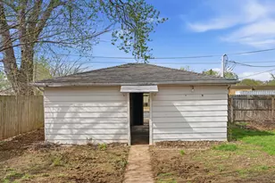 808 W 15th St, Sterling, IL 61081 - Photo 23