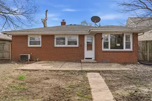 808 W 15th St, Sterling, IL 61081 - Photo 19