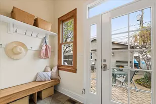 811 Clarence Ave, Oak Park, IL 60304 - Photo 31