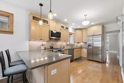 811 Clarence Avenue, Oak Park, IL 60304 - Photo 11