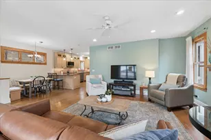 811 Clarence Ave, Oak Park, IL 60304 - Photo 15