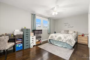 8932 S 85th Ct, Hickory Hills, IL 60457 - Photo 17